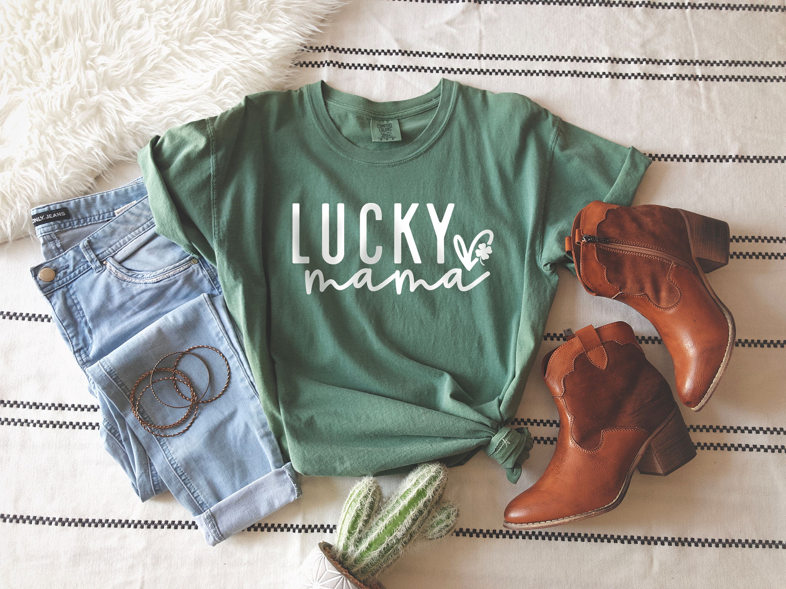 Lucky Mama, St. Patrick's Day Graphic Trendy Apparel - Adult & Kids T-Shirts, Sweatshirts & Hoodies apparel design preview 1