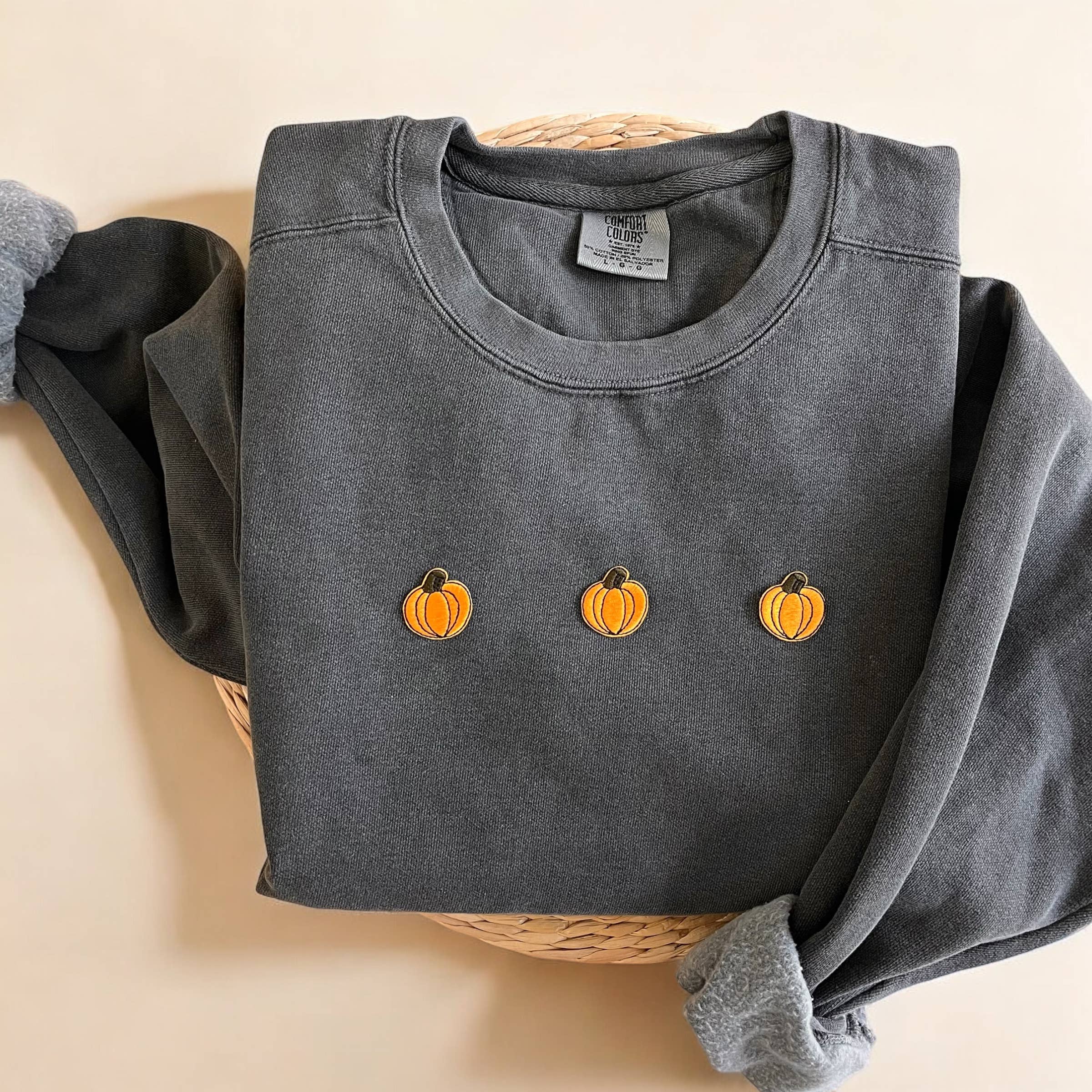 Comfort Colors® Pumpkin Halloween - Adult & Kids T-Shirts, Sweatshirts & Hoodies apparel design preview 1