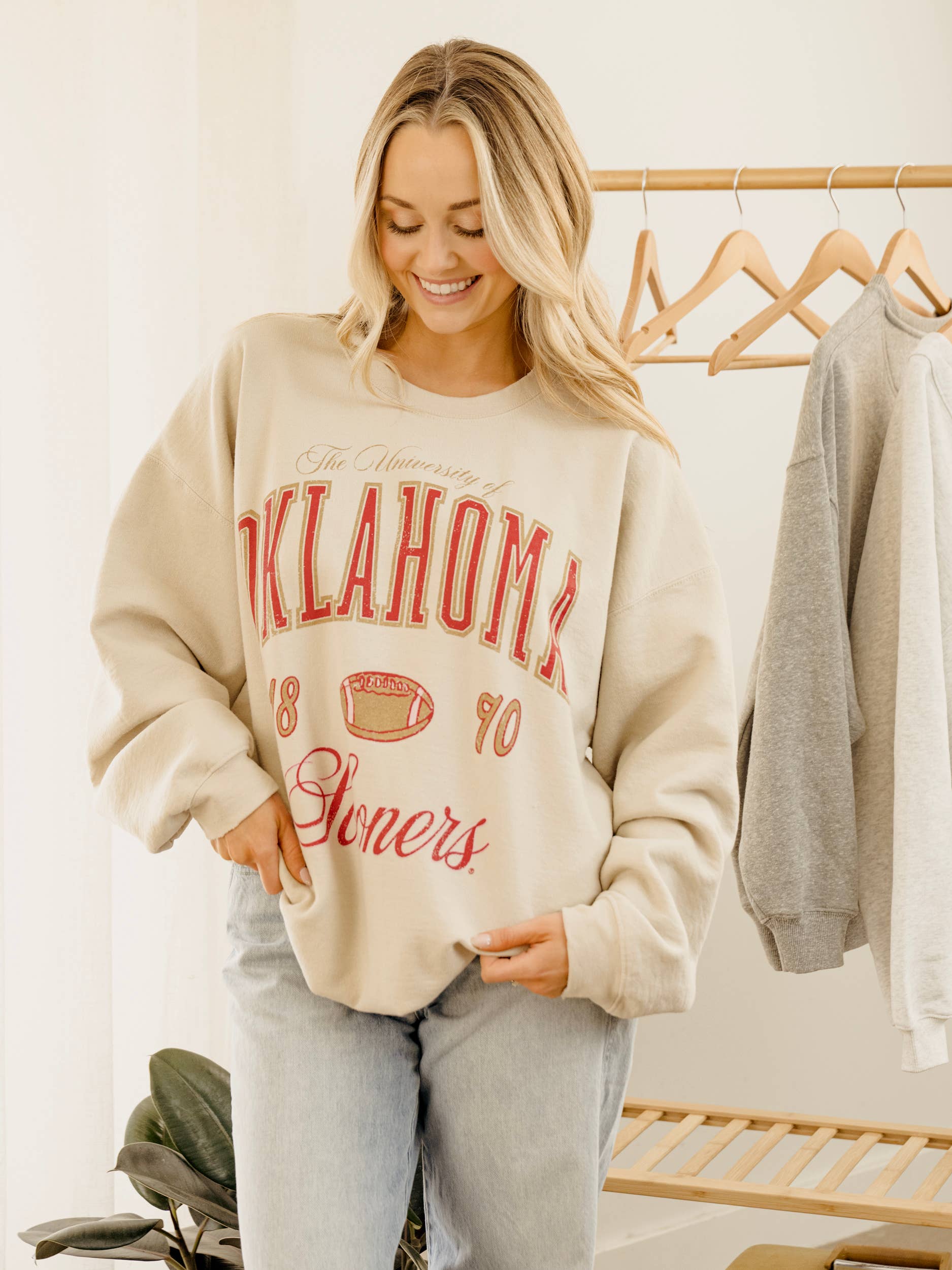 Ou Oklahoma Sooners Wave Arch Sand Thrifted - Adult & Kids T-Shirts, Sweatshirts & Hoodies apparel design preview 1