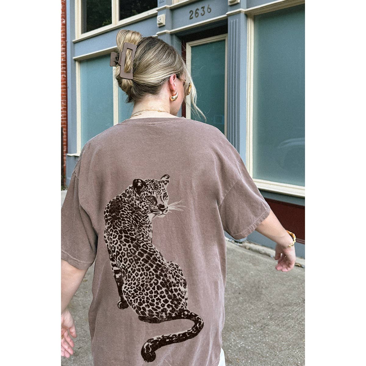 Do Not Look Back Leopard Vintage Graphic Oversized - Adult & Kids T-Shirts, Sweatshirts & Hoodies apparel design preview 1
