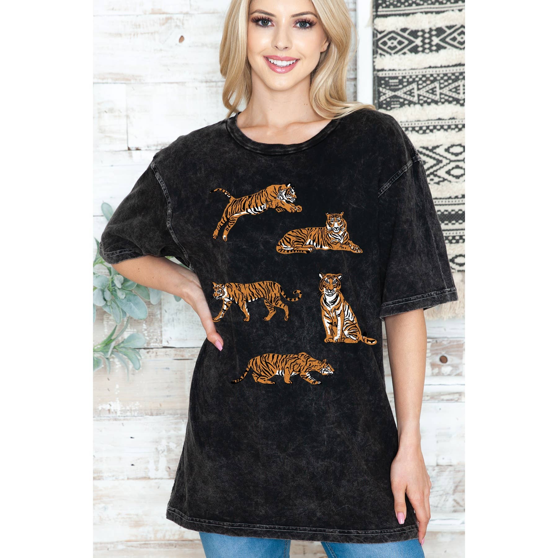 Ｔｉｇｅｒｓ Unisex Oversized Mineral Wash - Adult & Kids T-Shirts, Sweatshirts & Hoodies apparel design preview 1