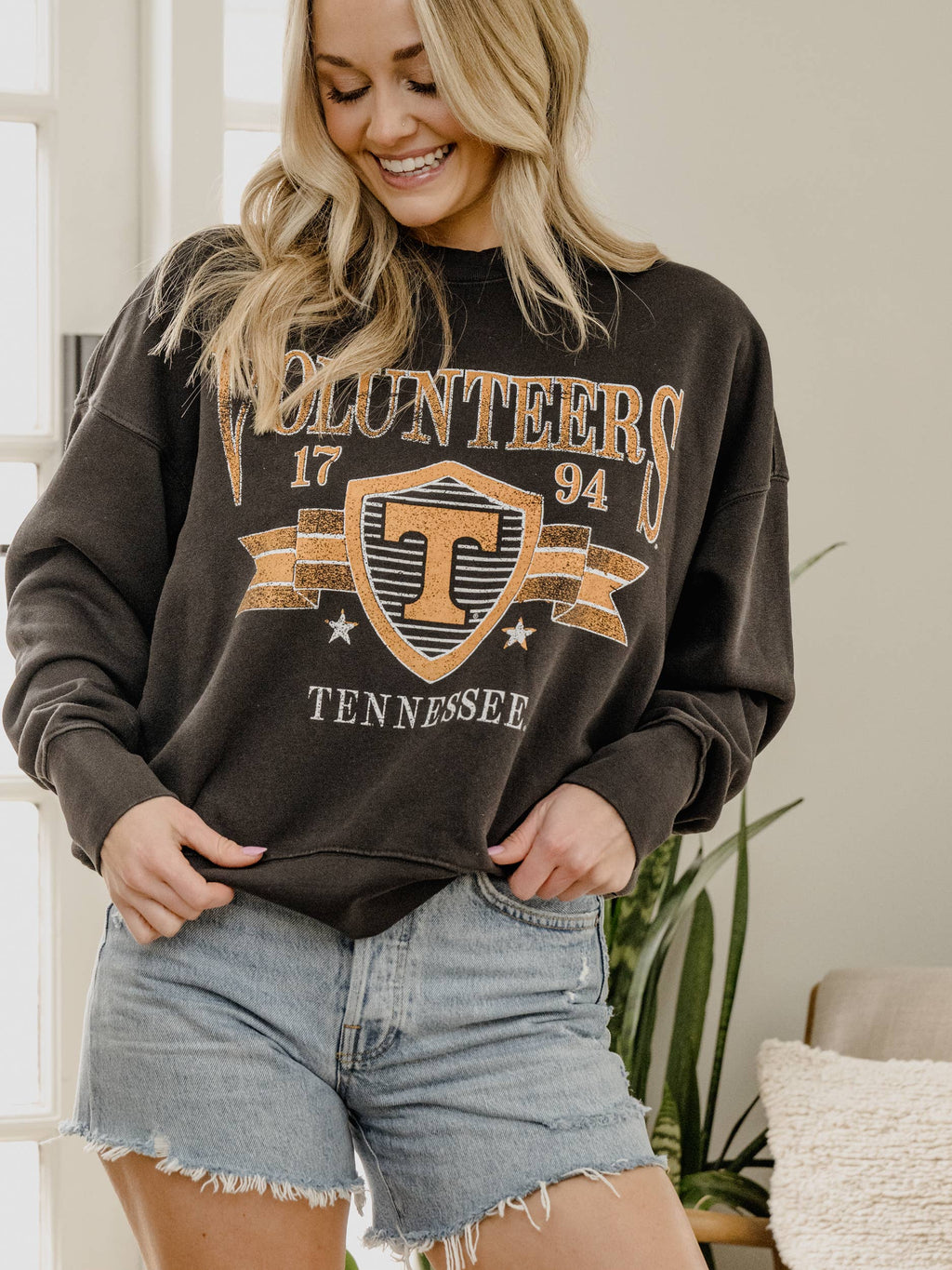 Tennessee Vols Pep Rally Black Hi-Dive - Adult & Kids T-Shirts, Sweatshirts & Hoodies apparel design preview 1