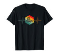 70S Roller Skates Skating Heartbeat T-Shirt - Streetwear Style for Adults - T-Shirt, Sweatshirt, Hoodie
