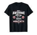 Mookie Betts Awesome Moms T-Shirt - Aesthetic Graphic Unisex - T-Shirt, Sweatshirt, Hoodie