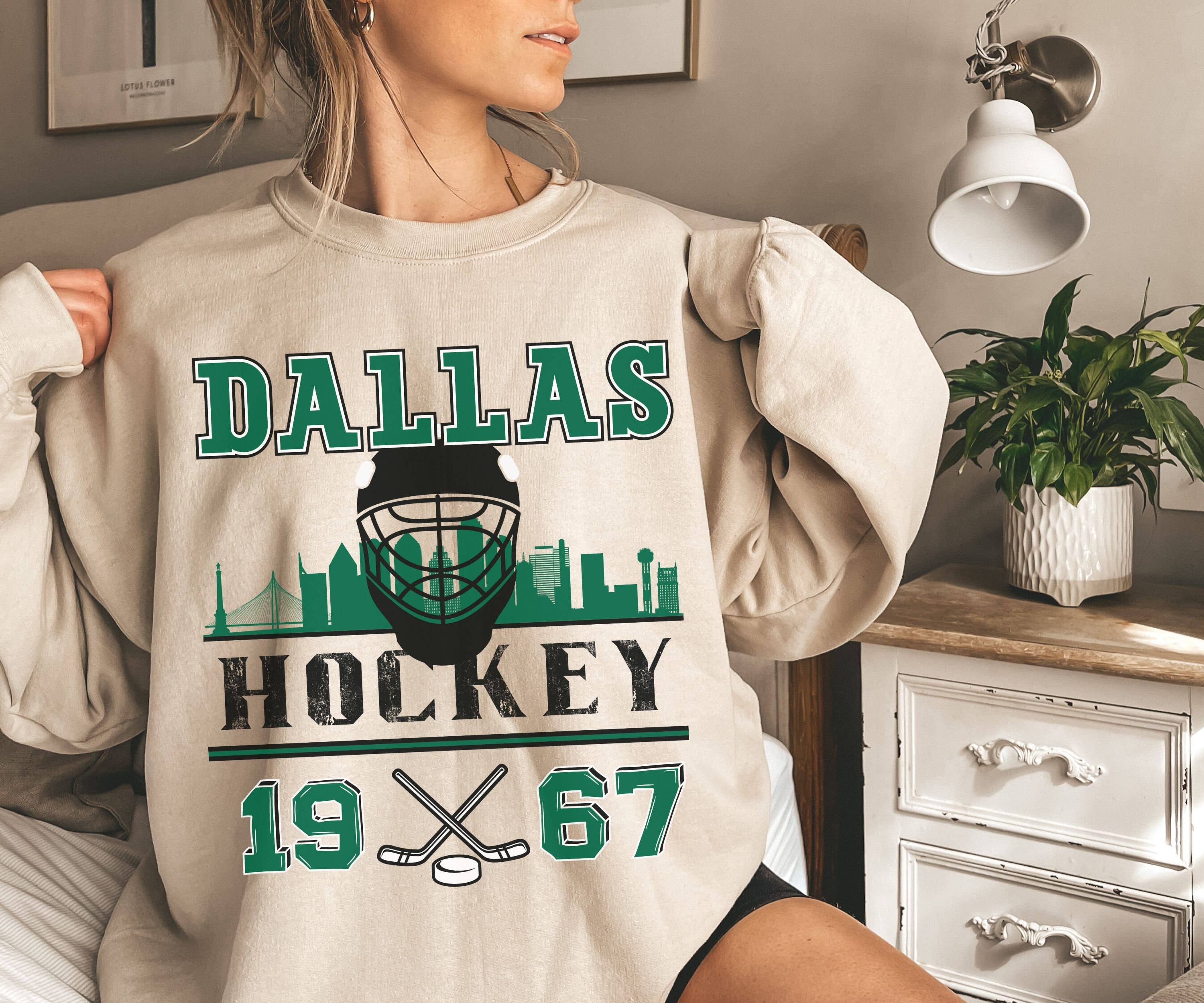 Vintage Dallas Hockey Crewneck Perfect Fan Gift - Adult & Kids T-Shirts, Sweatshirts & Hoodies apparel design preview 1