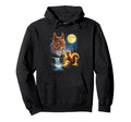 Squirrel Howling To Moon Meme Funny 90S Hoodie - Trendy Graphic Men Women - T-Shirt, Sweatshirt, Hoodie