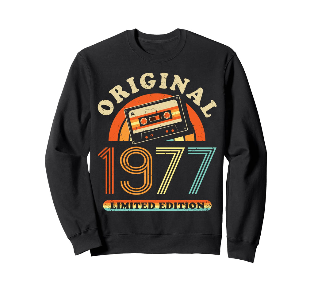 1977 Cassette Tape 47Th Birthday Sweatshirt - Minimalist Print for Adults - T-Shirt, Sweatshirt, Hoodie