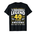 40Th Birthday Baseballer 40 Years Old T-Shirt - Aesthetic Graphic Unisex - T-Shirt, Sweatshirt, Hoodie