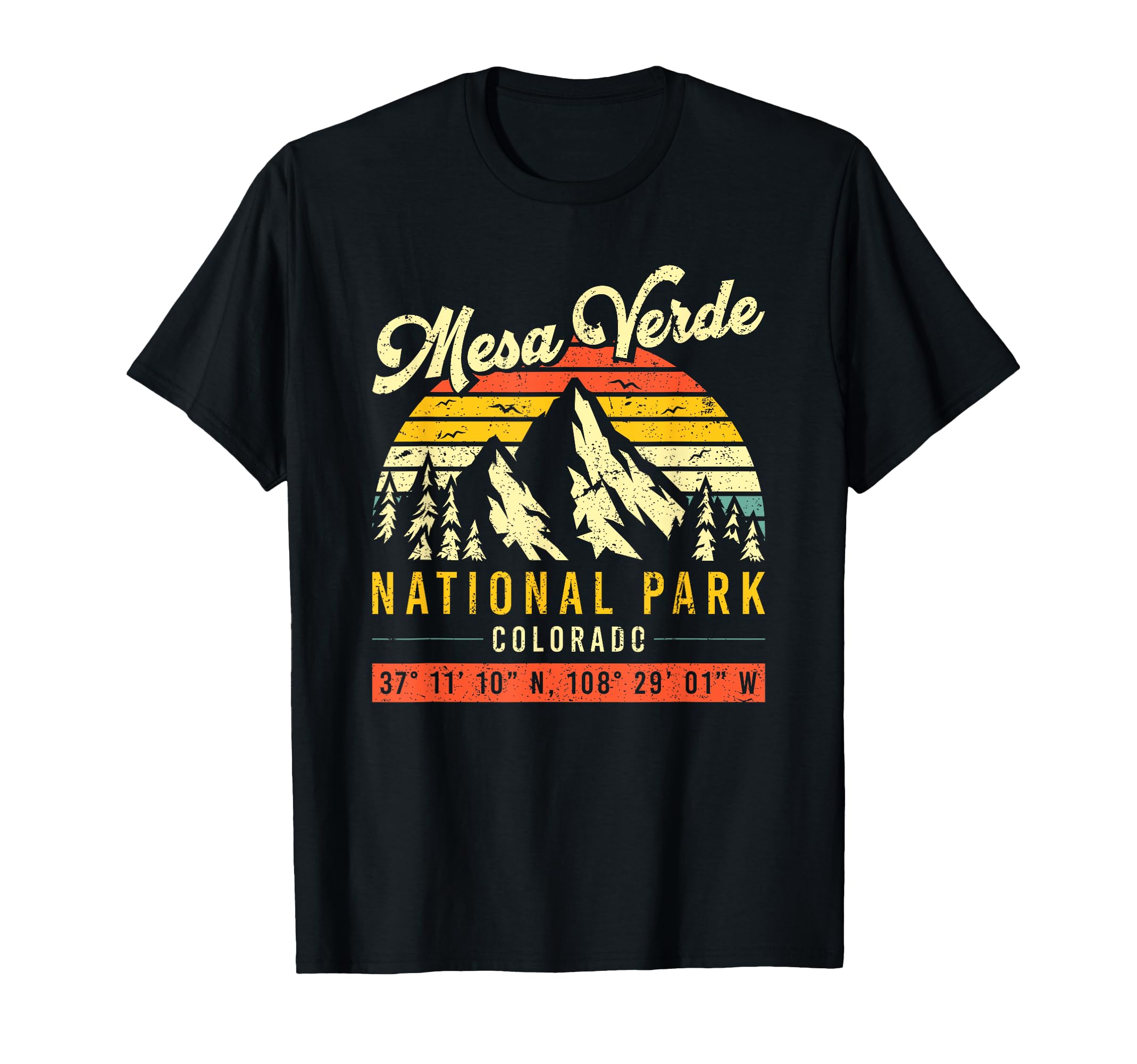Mesa Verde Colorado National Park T-Shirt - Minimalist Print for Adults - T-Shirt, Sweatshirt, Hoodie