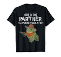Cowboy Frog Hold Partner Im T-Shirt - Minimalist Print Unisex - T-Shirt, Sweatshirt, Hoodie
