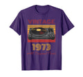 Vinyl Record Collector 1973 Old T-Shirt - Casual Everyday Wear Men Women - T-Shirt, Sweatshirt, Hoodie