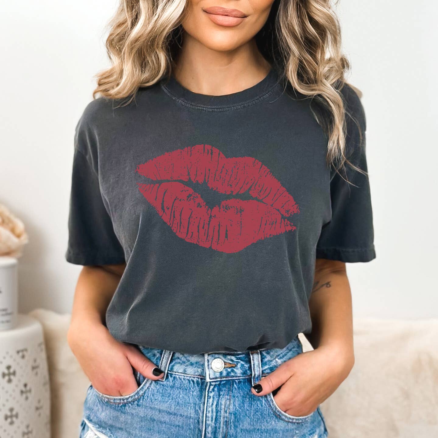 Lips Valentine's Day Sizes S-2XL - Adult & Kids T-Shirts, Sweatshirts & Hoodies apparel design preview 1