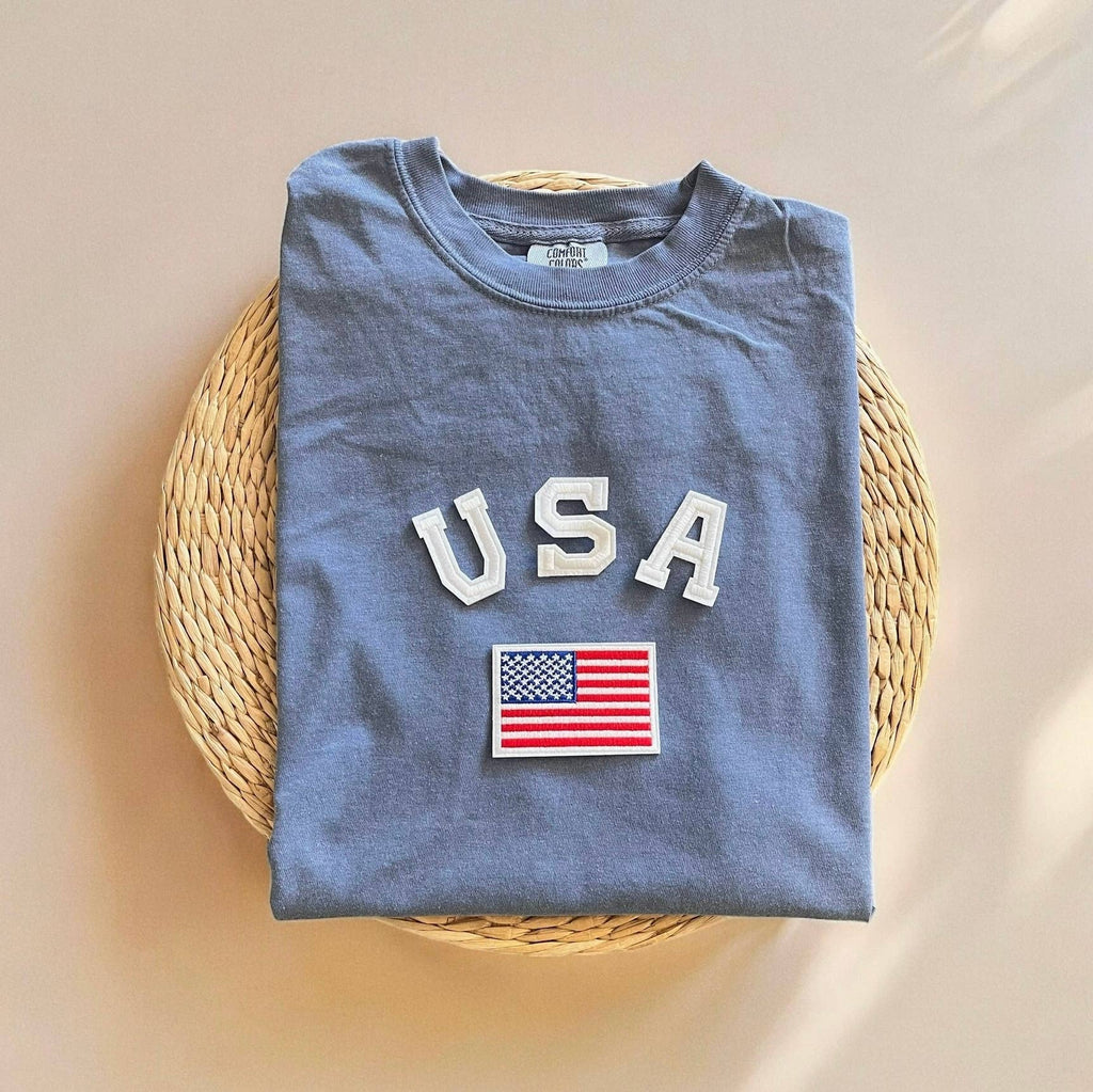 Comfort Colors USA Flag Patriotic 4th of July - Adult & Kids T-Shirts, Sweatshirts & Hoodies apparel design preview 1