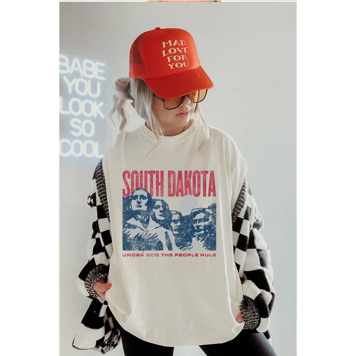 South Dakota Western Vintage Graphic Oversized - Adult & Kids T-Shirts, Sweatshirts & Hoodies apparel design preview 1