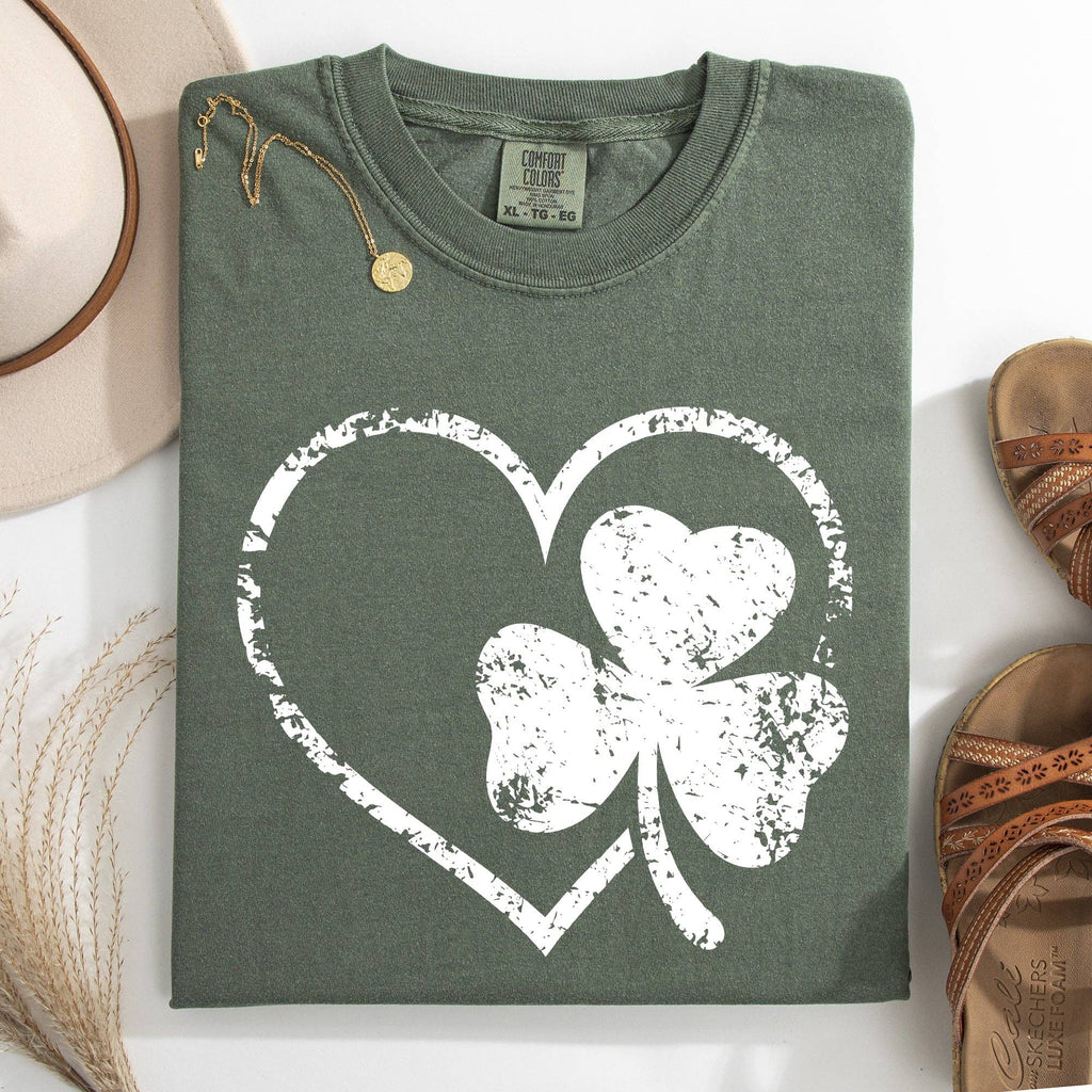 Retro Heart, Vintage, St Patrick's Day, Shamrock, - Adult & Kids T-Shirts, Sweatshirts & Hoodies apparel design preview 1