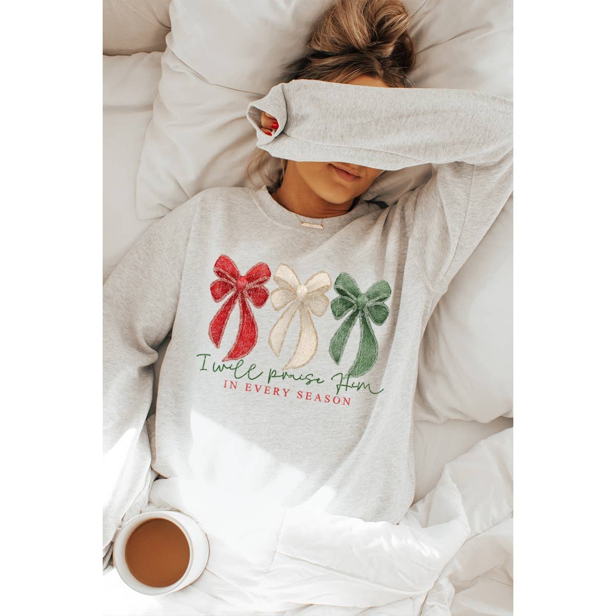 I Will Praise Him in Every Season Christmas Vintage - Adult & Kids T-Shirts, Sweatshirts & Hoodies apparel design preview 1