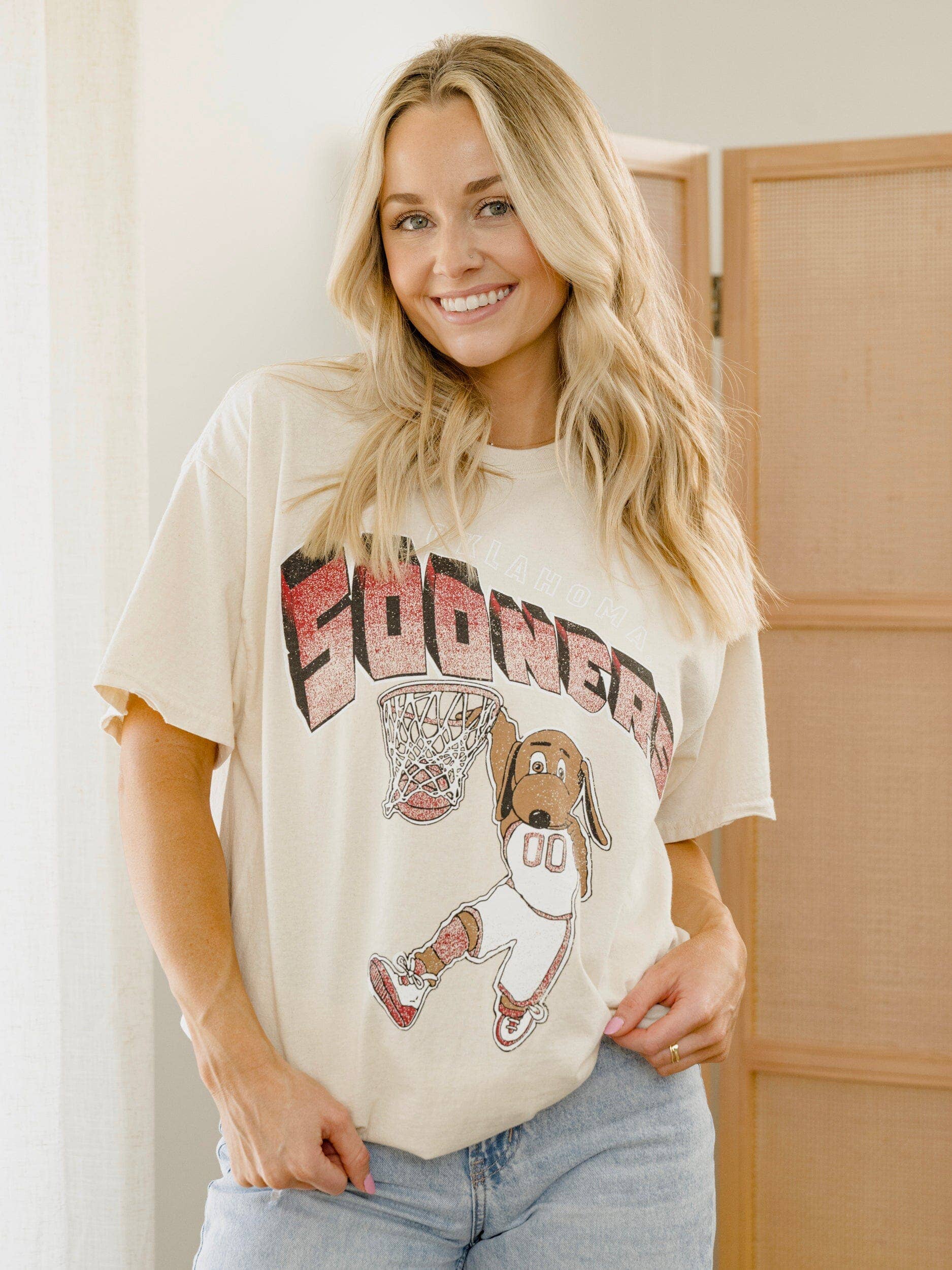 Ou Sooners Basketball Mascot Dunk Off White Thrifted - Adult & Kids T-Shirts, Sweatshirts & Hoodies apparel design preview 1