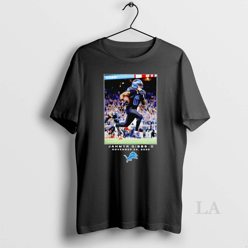 Original Jahmyr Gibbs Flash Moment Photo 2025 Detroit - Adult & Kids T-Shirts, Sweatshirts & Hoodies apparel design preview 1