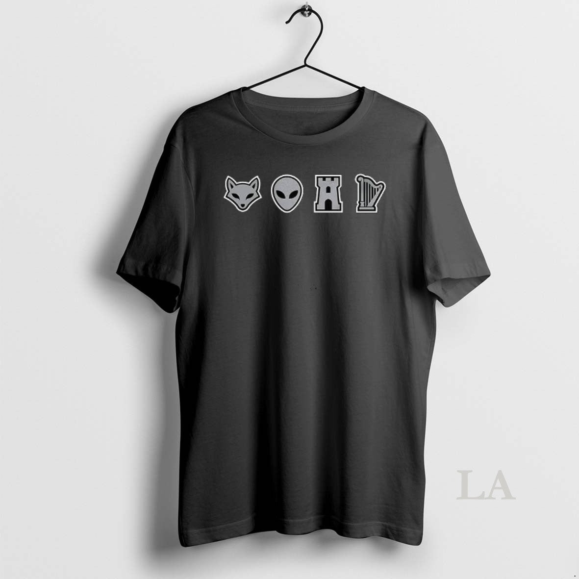 Original San Antonio Spurs Fox Alien And Castle - Adult & Kids T-Shirts, Sweatshirts & Hoodies apparel design preview 1