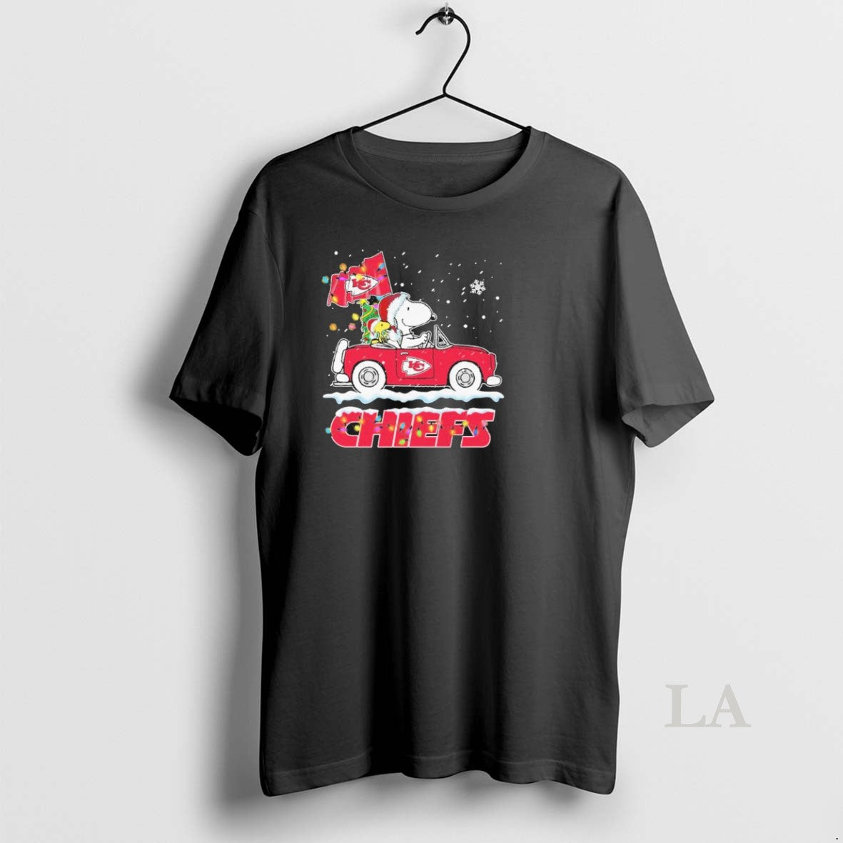 Original The Peanuts X Kansas City Chiefs Driving Car - Adult & Kids T-Shirts, Sweatshirts & Hoodies apparel design preview 1