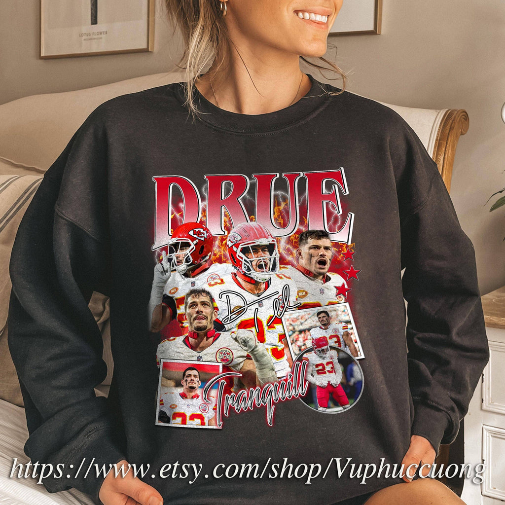 Vintage 90s Drue Tranquill Oversized Football Graphic - Adult & Kids T-Shirts, Sweatshirts & Hoodies apparel design preview 1