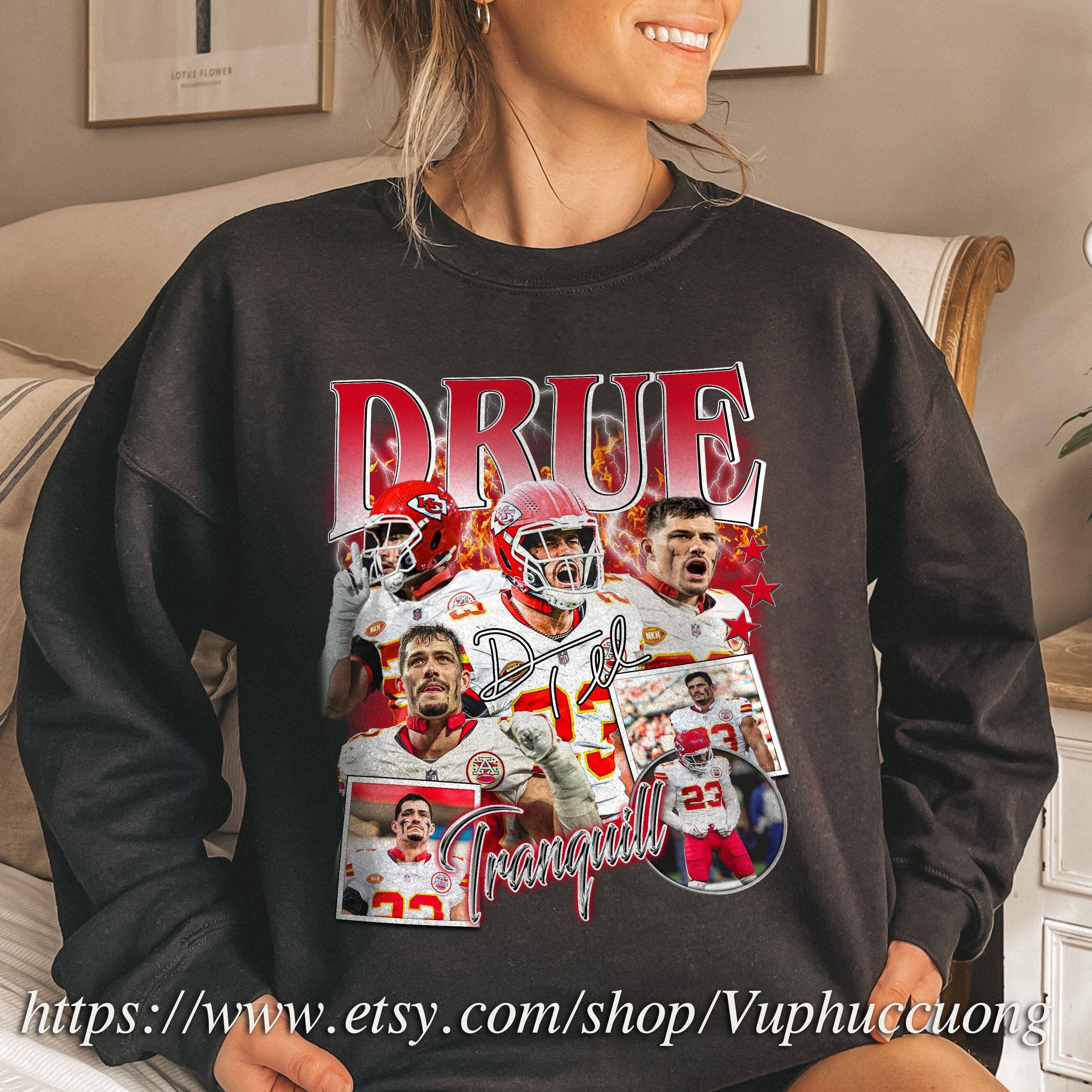 Vintage 90s Drue Tranquill Oversized Football Graphic - Adult & Kids T-Shirts, Sweatshirts & Hoodies apparel design preview 1