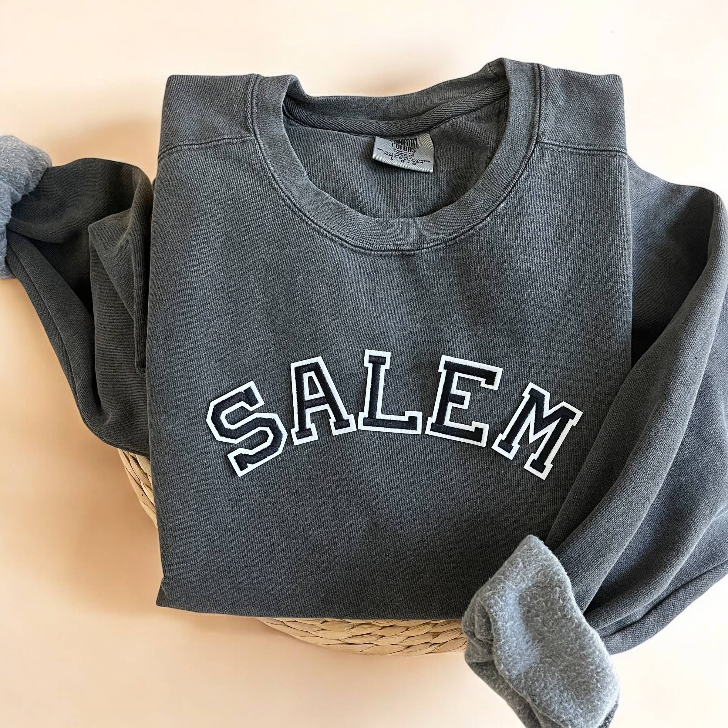 Comfort Colors® Salem Massachusetts - Adult & Kids T-Shirts, Sweatshirts & Hoodies apparel design preview 1