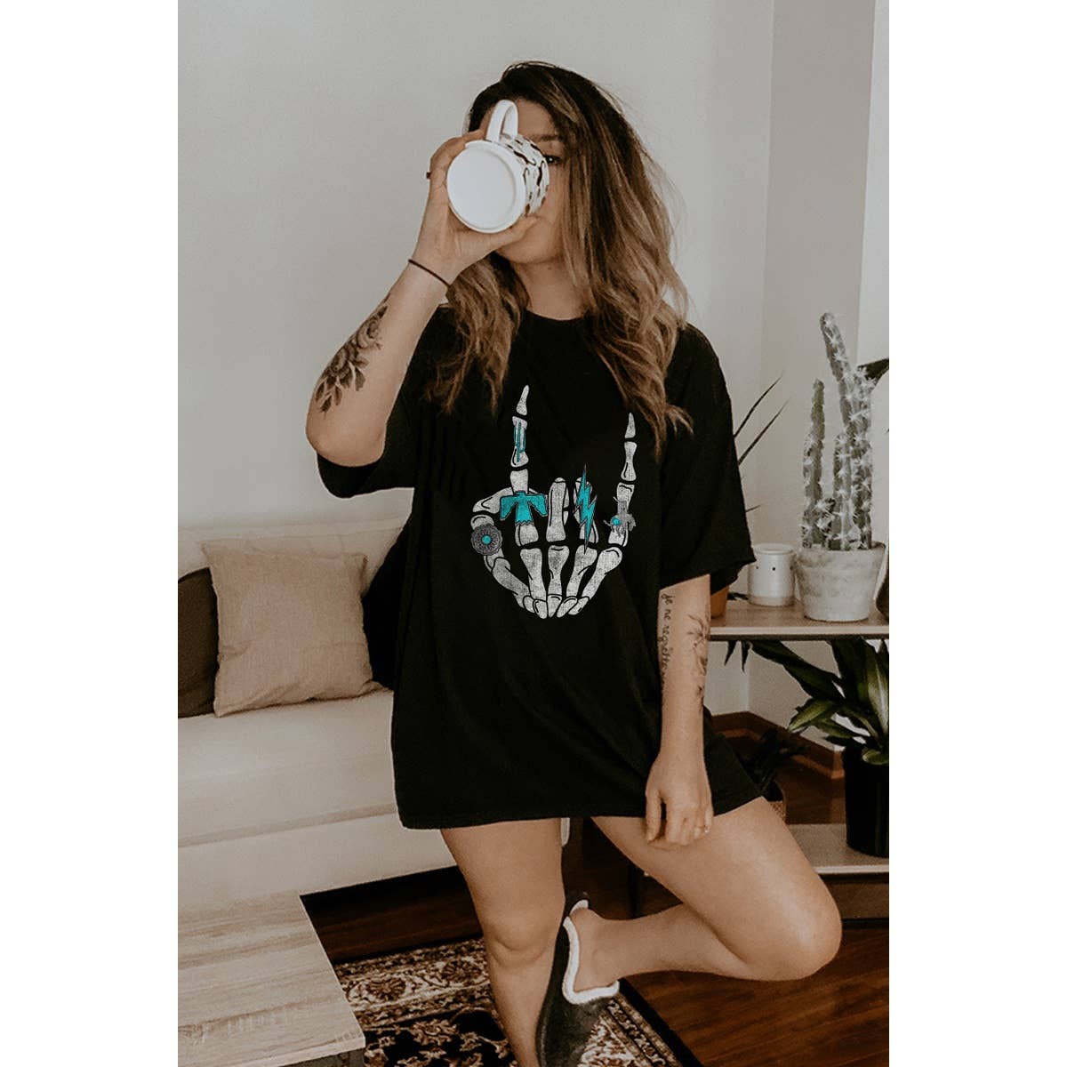 Skull Hand Vintage Graphic Oversized - Adult & Kids T-Shirts, Sweatshirts & Hoodies apparel design preview 1