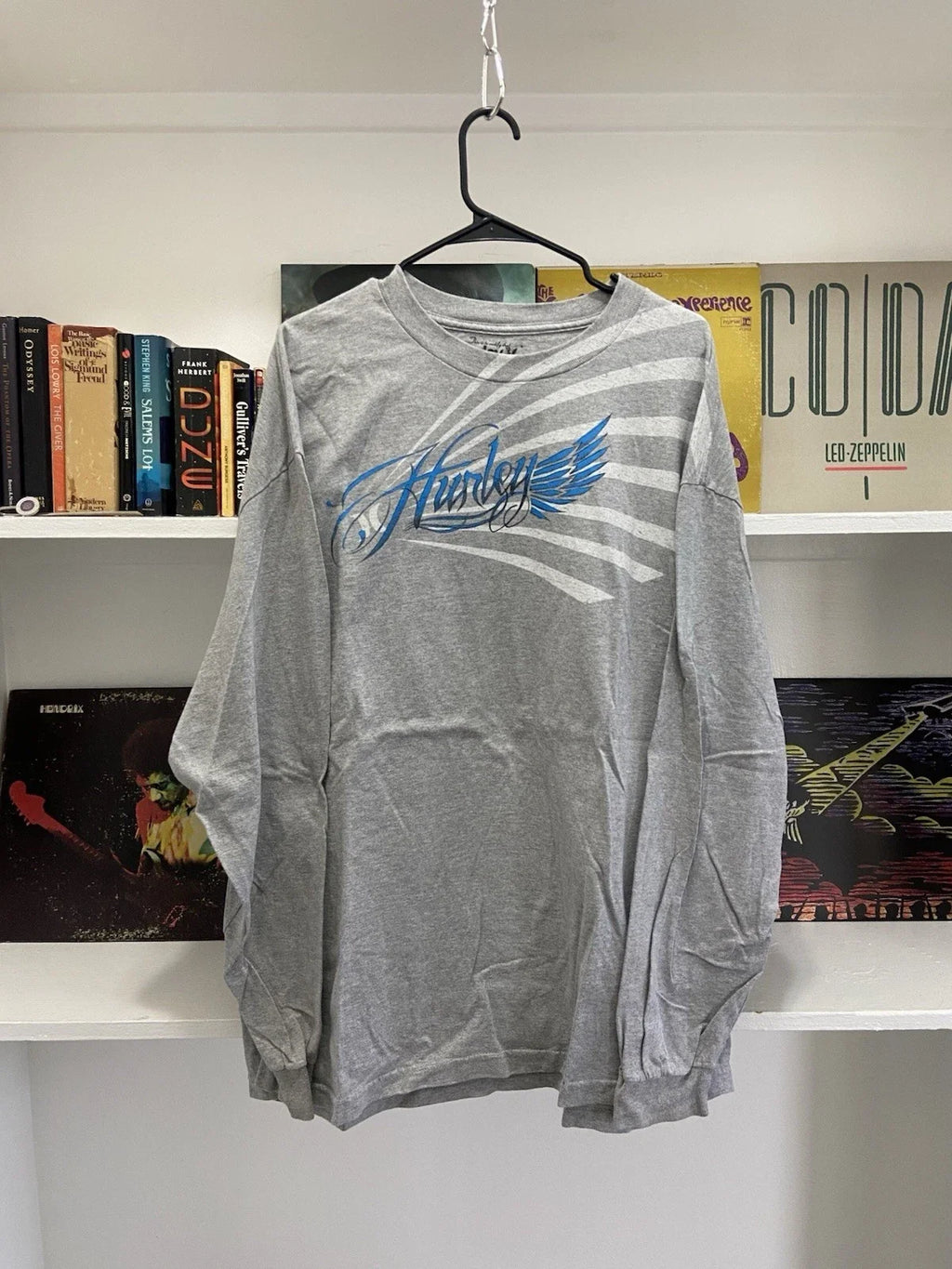Vintage Y2k Hurley Surf Skate Script Wings Grey Mens - Adult & Kids T-Shirts, Sweatshirts & Hoodies apparel design preview 1