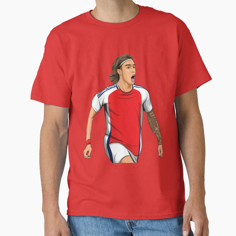 Riccardo Calafiori T-Shirt - Trendy Graphic for Adults - T-Shirt, Sweatshirt, Hoodie