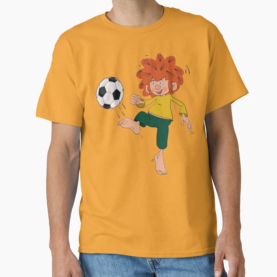 Pumuckl Playing Football Field T-Shirt - Fun Novelty Design Unisex - T-Shirt, Sweatshirt, Hoodie
