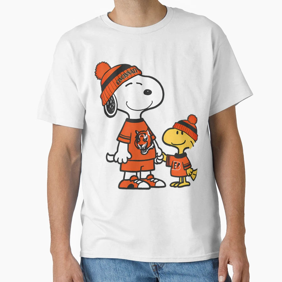 Snoopy Cincinnatis Sports T-Shirt - Trendy Graphic for Adults - T-Shirt, Sweatshirt, Hoodie