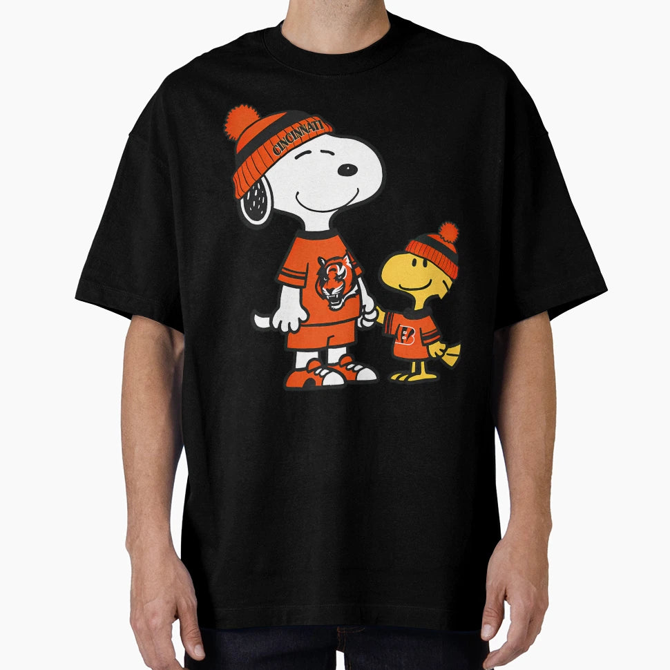 Snoopy Cincinnatis Sports T-Shirt - Casual Everyday Wear Unisex - T-Shirt, Sweatshirt, Hoodie