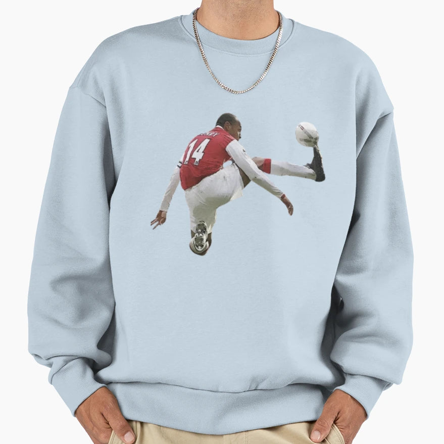 Thierry Henry Magic Touch Gunners Sweatshirt - Aesthetic Graphic Unisex - T-Shirt, Sweatshirt, Hoodie