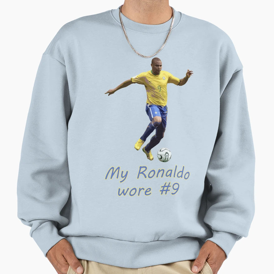 True Ronaldo Sweatshirt - Aesthetic Graphic for Adults - T-Shirt, Sweatshirt, Hoodie